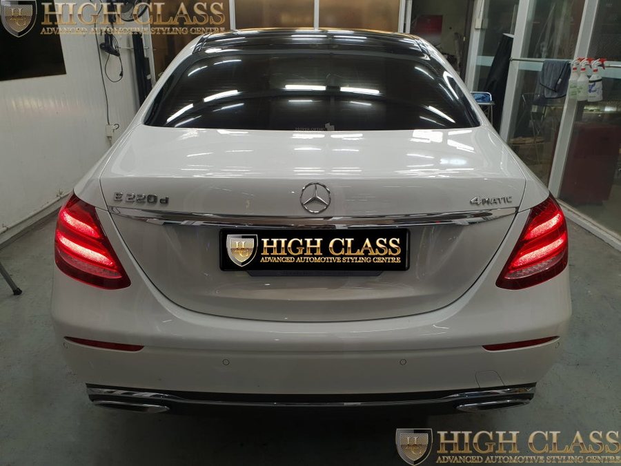 벤츠 E220d 루프스킨 및 코딩 작업했어요