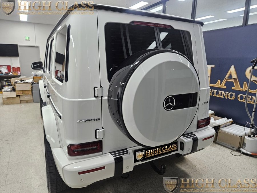 벤츠 G63 AMG 감성은 레드 컬러 안전벨트