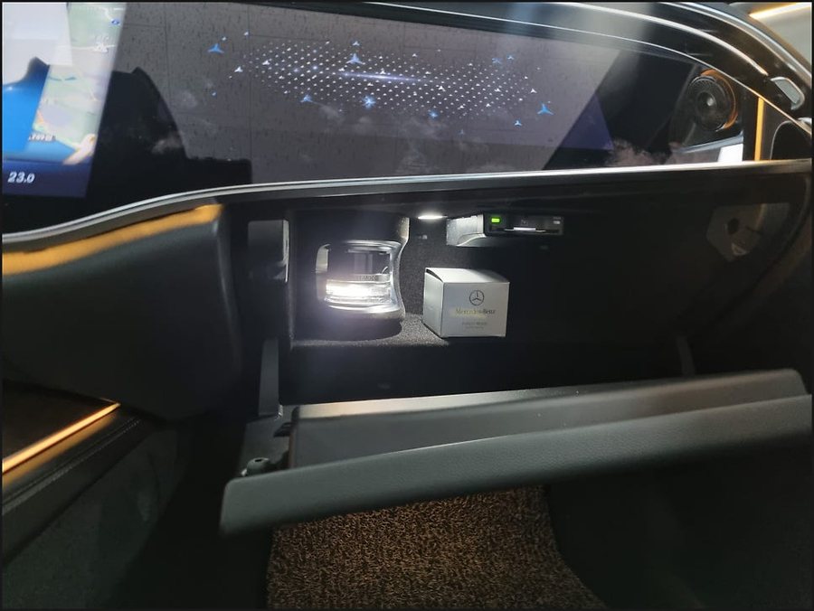 2025 벤츠 E클래스 W214 순정 차량용방향제 이오나이저 에어밸런스