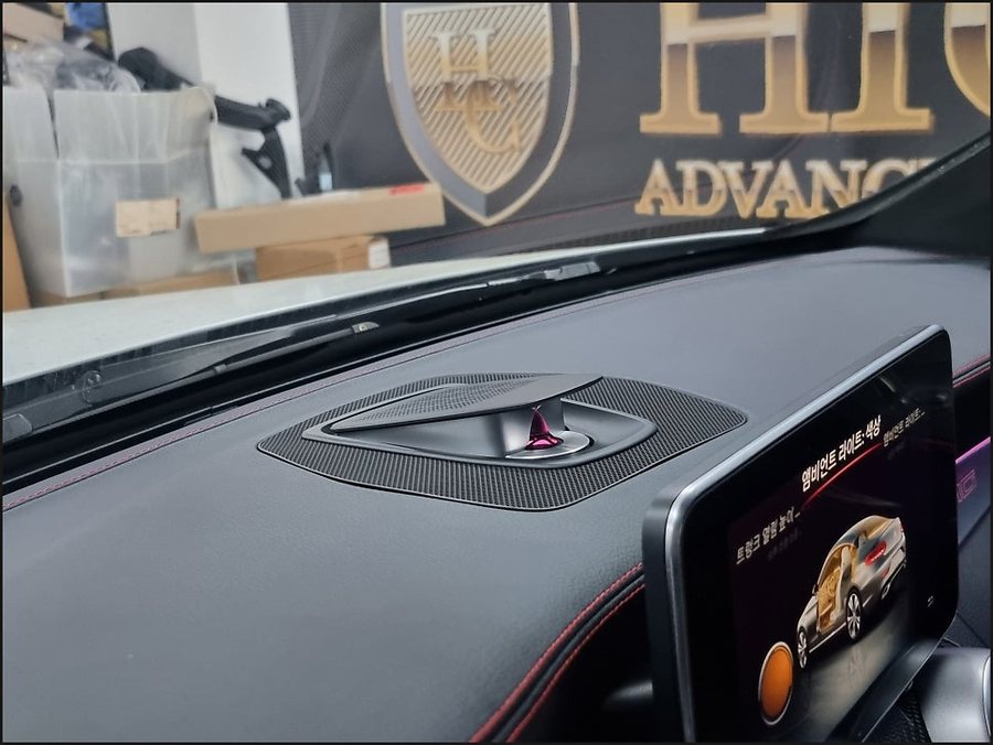 벤츠C클래스쿠페 카오디오 전동센터스피커 with C43AMG
