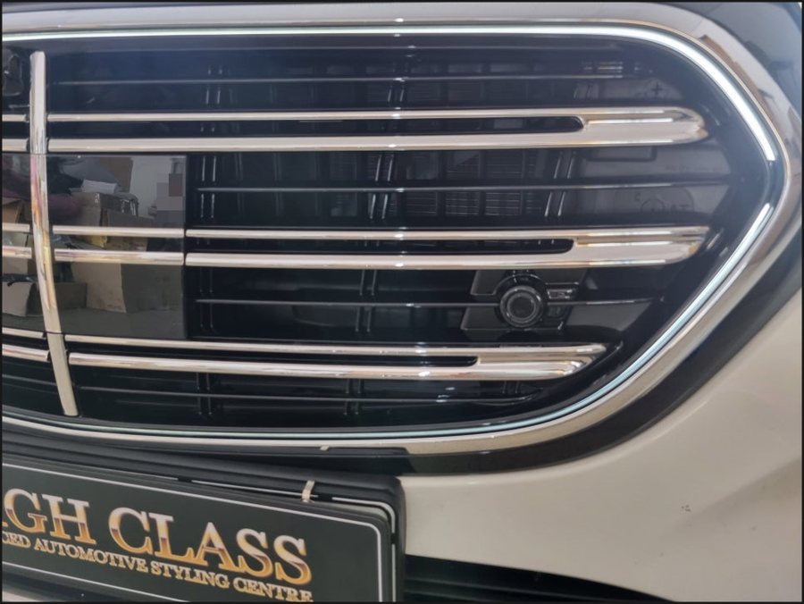 2025 벤츠E클래스 E220d 순정발광그릴, 포칼스피커