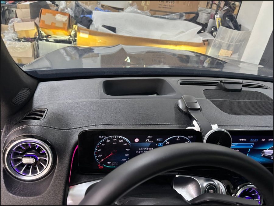 벤츠 EQB300 HUD 헤드업디스플레이 정품옵션