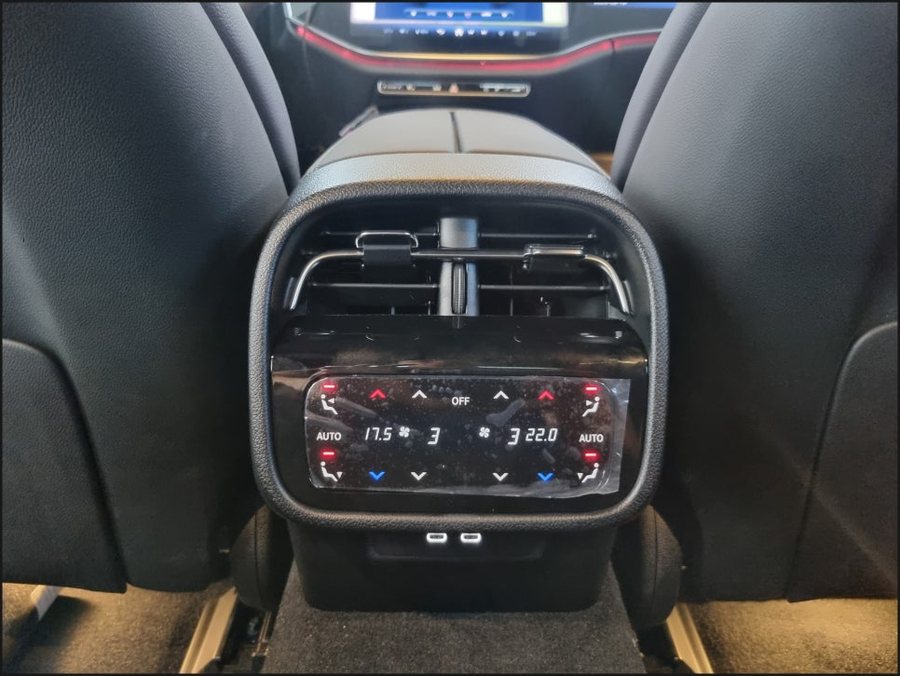 벤츠 E클래스 W214 뒷좌석 순정 리어공조기 & 헤드레스트 개선작업
