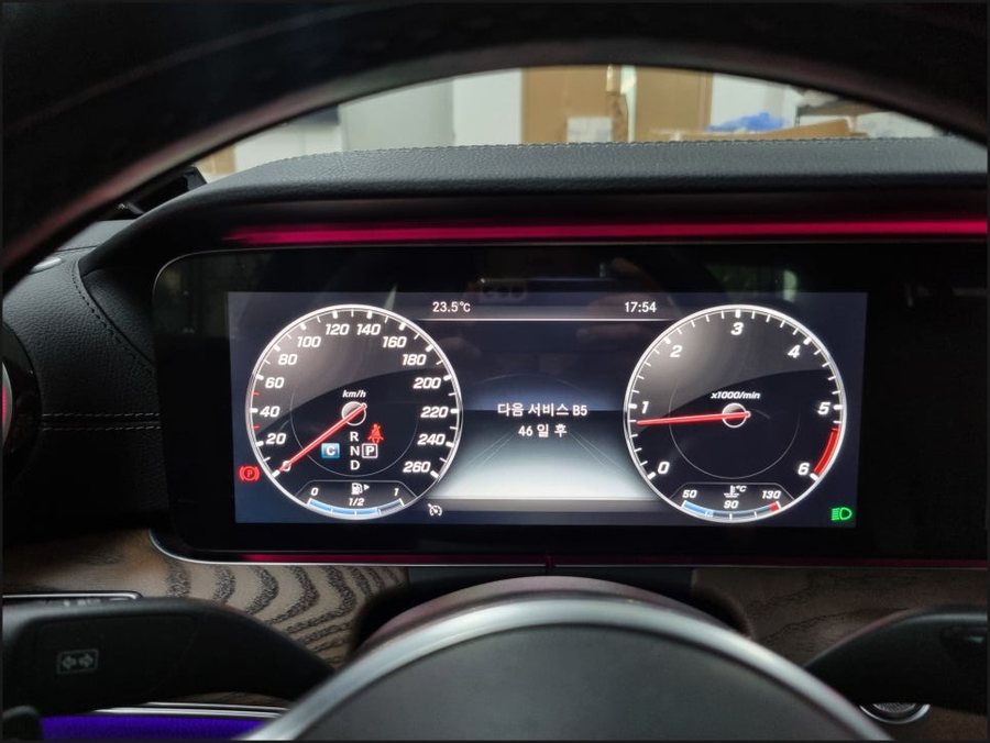 W213 벤츠E클래스 HUD 헤드업디스플레이, 와이드콕핏 디지털계기판 레트로핏