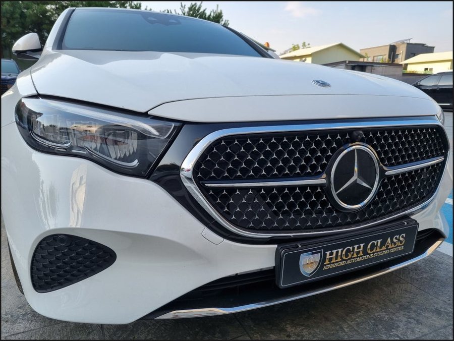 벤츠E클래스 W214 E200 → E53AMG 컨버전 | 순정 발광세로그릴로 신형 AMG 범퍼 완성