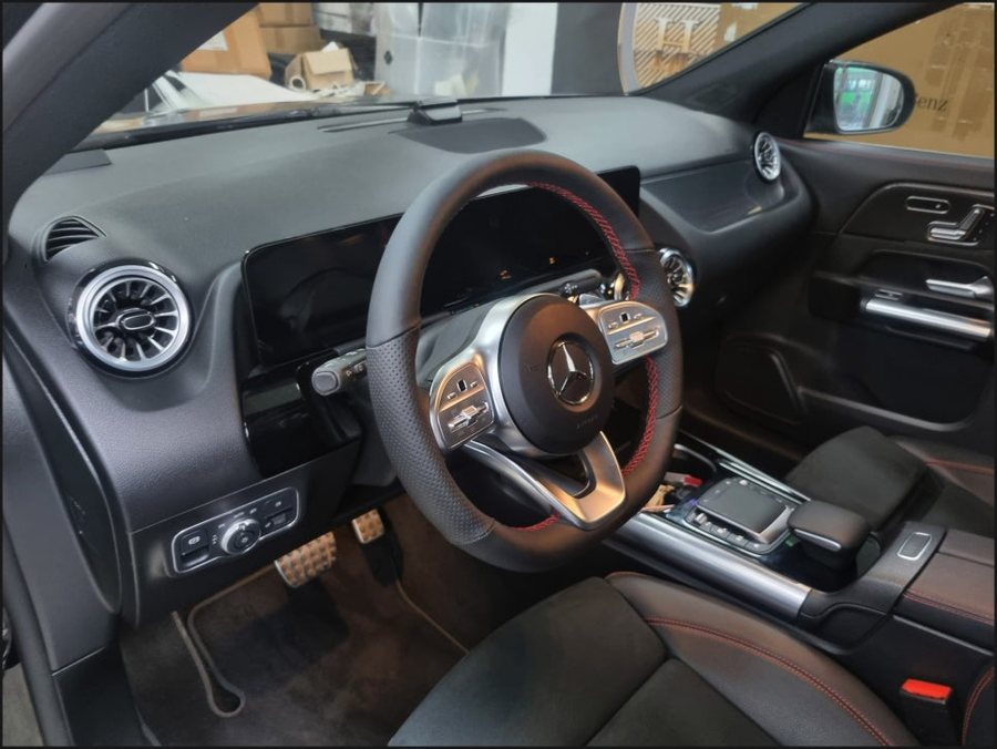 GLA 핸들열선 벤츠 GLA250 시공 | 겨울을 따뜻하게 보내는 버튼
