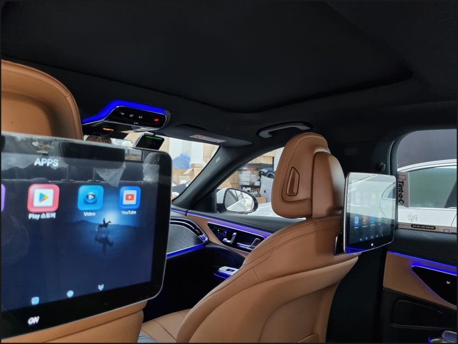 W214 벤츠 E클래스 후석모니터 | 순정형 리어모니터 뒷좌석 옵션