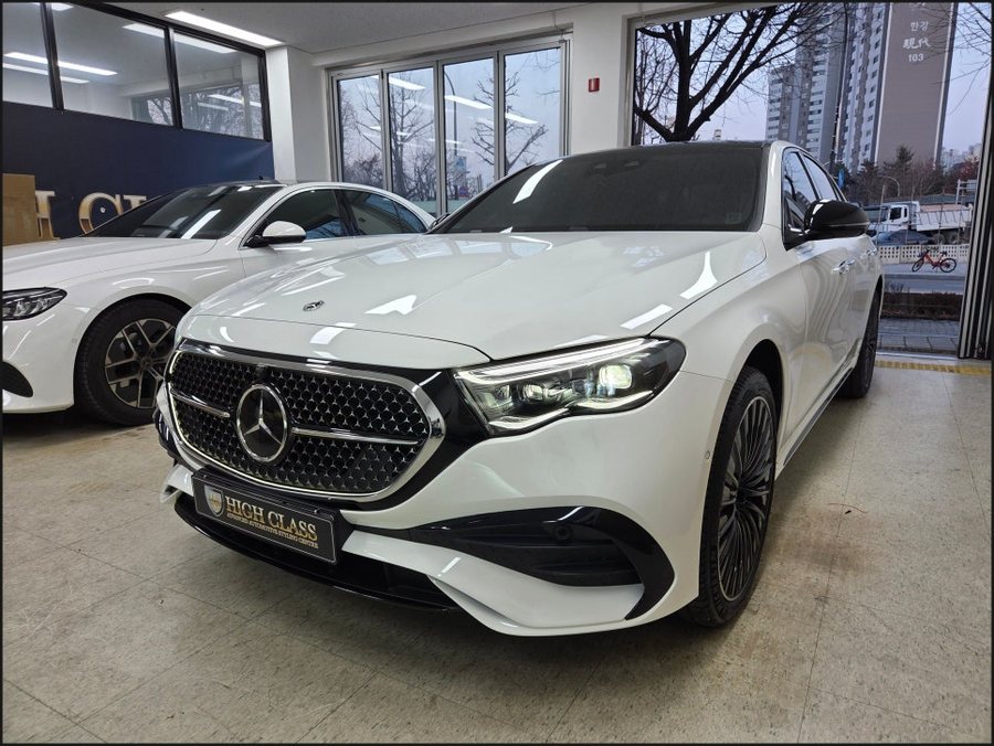 W214 벤츠E클래스 2열 리어 선쉐이드 + 조수석 R버튼 | 순정 옵션