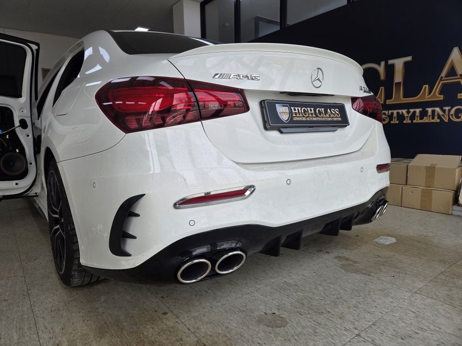 벤츠 A클래스 AMG 듀얼 머플러 팁 바디킷, 도어 라인 센터 콘솔 하단 엠비언트
