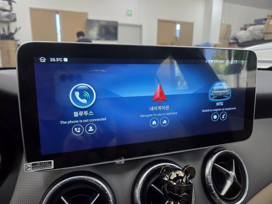 벤츠 CLA 안드로이드 올인원 모니터 확대