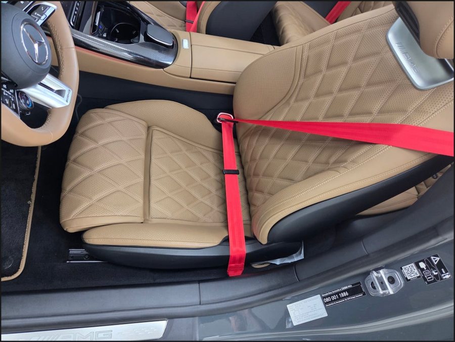 2026 벤츠 SL63 AMG 레드 안전벨트 및 안전벨트 버클 엠비언트