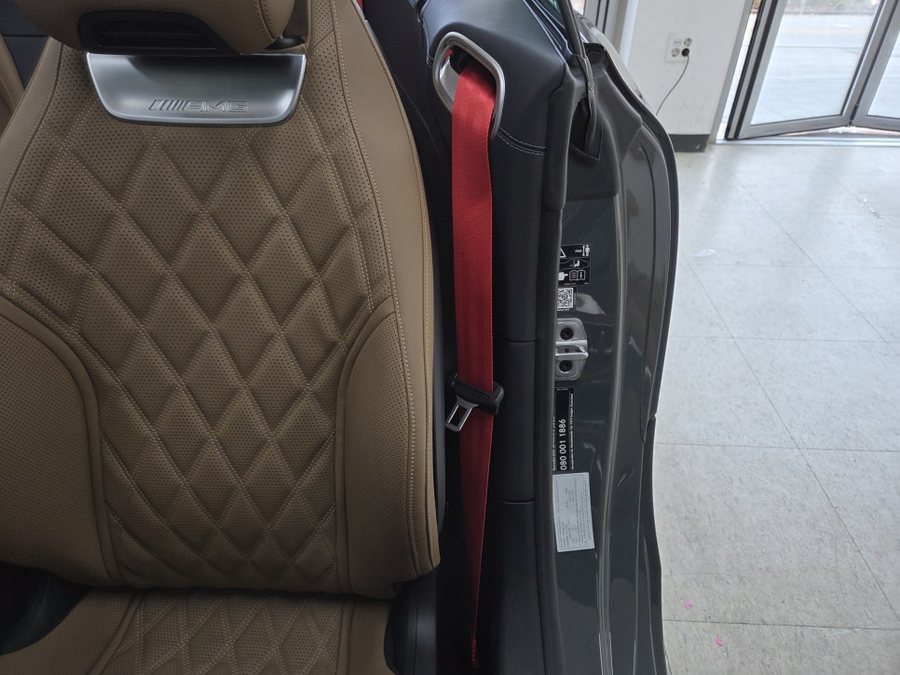 벤츠 SL 63 AMG 컬러 안전벨트 교체작업