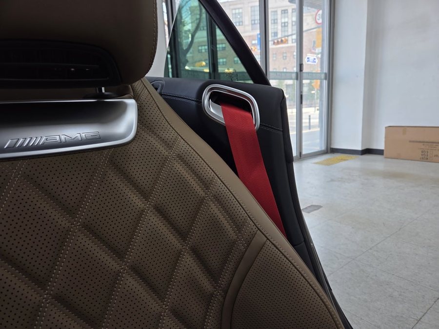 벤츠 SL 63 AMG 컬러 안전벨트 교체작업