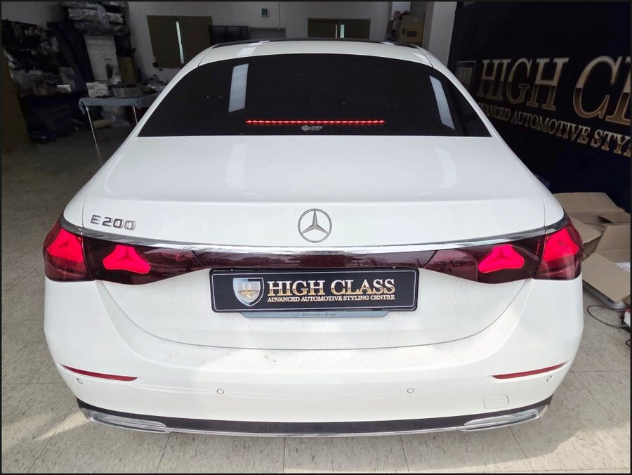 벤츠 W214 E200 발광그릴, R버튼, 4D부메스터, 미드레인지엠비언트 시공