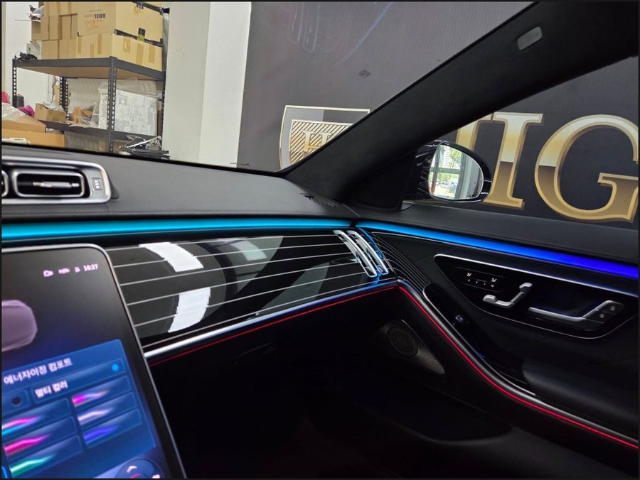 벤츠 W223 피아노트림 풀세트 + 등받이 시공, S클래스 S580