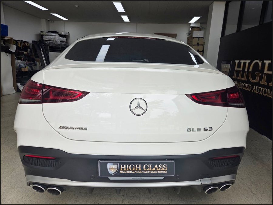 벤츠 GLE53AMG 전동사이드스텝 시공, 순정 감성 그대로