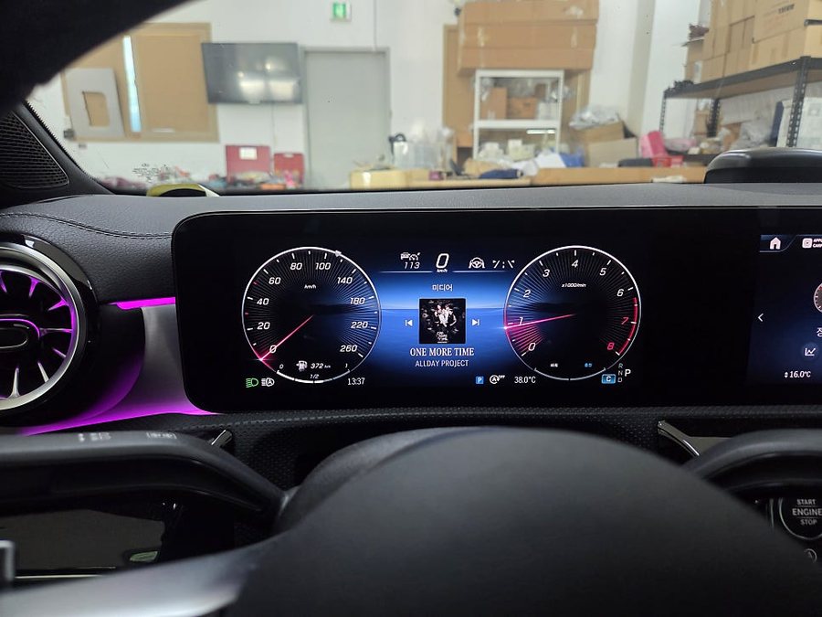 벤츠 CLA 페리 AMG 계기판 코딩 및 편의 옵션 업그레이드