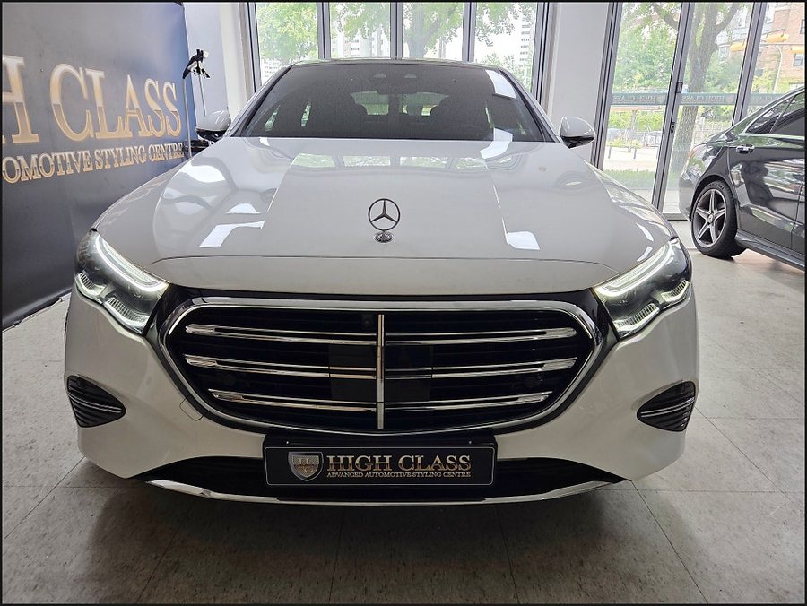 벤츠 E350e 발광그릴, E클래스 익스클루시브 모델이 야간에 멋내는 순정 옵션