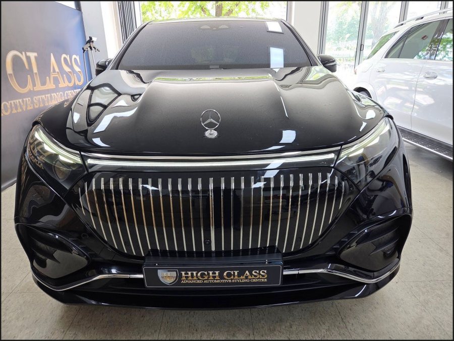 벤츠 EQS 마이바흐 순정 세로그릴과 계기판 코딩으로 EQS 680 SUV 컨버전 완성