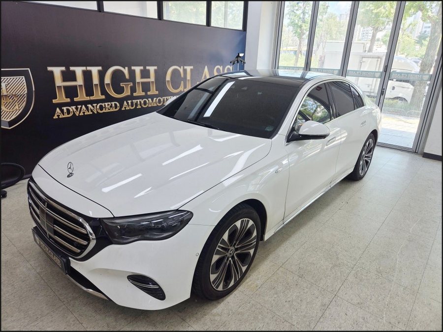 벤츠 W214 E350e, R버튼부터 리어 공조기까지 순정 옵션 3종 추가