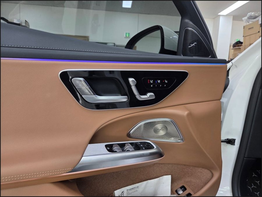 벤츠 W214 E350e, R버튼부터 순정 이오나이저·리어 공조기까지 추가 작업